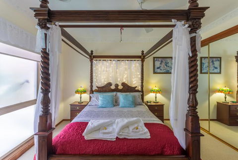 Fairy Wren Cottage Country To Coast Retreat - Australian Directory 3