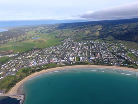 Kutu Ev - Australian Directory 5