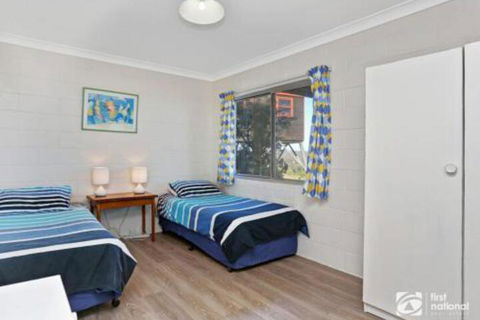 Jinalong 17 Pacific Street Family Home Great Views. - Australian Directory 4