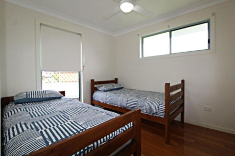 Anglesea 17 Hodgson Street - Australian Directory 5