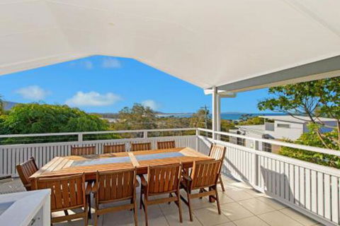 Longboard 1 Hill Street - Australian Directory 0