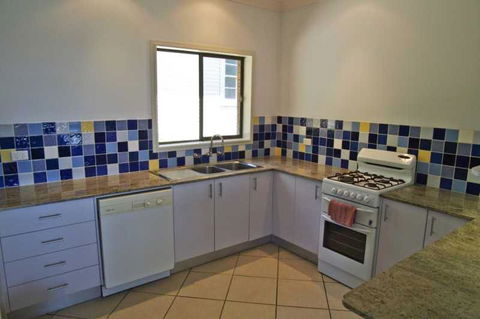Cooinda 17 Dulconghi Street - Australian Directory 1
