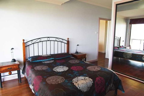 Cooinda 17 Dulconghi Street - Australian Directory 3