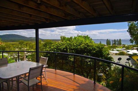 Cooinda 17 Dulconghi Street - Australian Directory 5