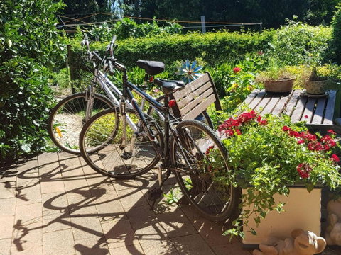 Manitzky Magic Home With Heart - Australian Directory 7