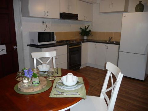 Lakeview On Sycamore - Australian Directory 5