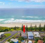 Blue Pacific 1 Across the road from Pippi Beach - Australian Directory