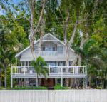 Decked Out by The Sea - Australian Directory