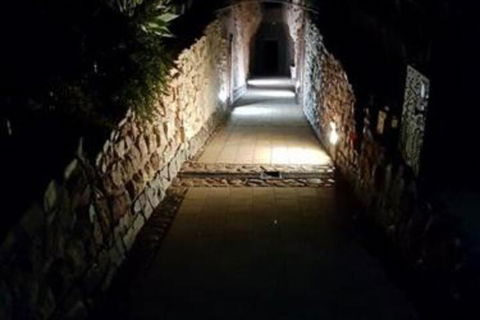 Zen Underground B & B - Australian Directory 2