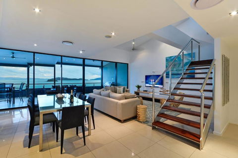 Villa 12 The Edge On Hamilton Island - Australian Directory 5