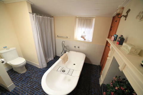 Miss Mabel Cottage - Adults Only - Australian Directory 3