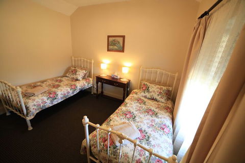 Miss Mabel Cottage - Adults Only - Australian Directory 4