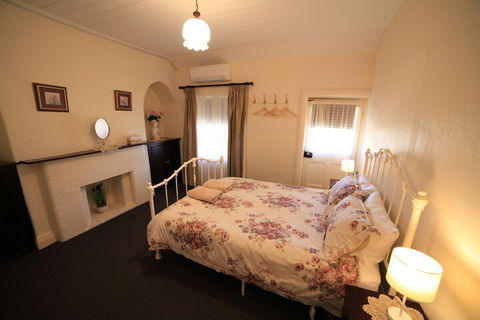 Miss Mabel Cottage - Adults Only - Australian Directory 7