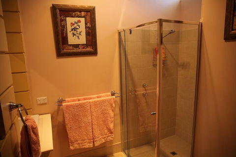 Burra Railway Station Bed & Breakfast - Australian Directory 2