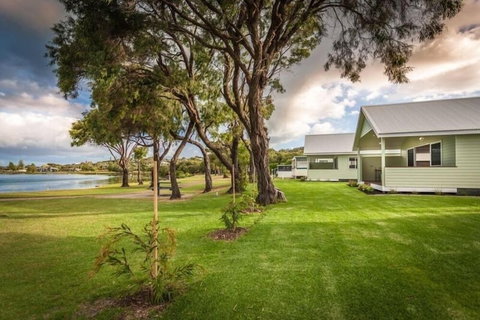 Turner Holiday Park - Australian Directory 2