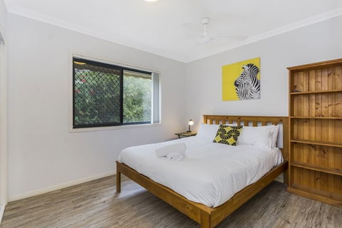 Oceania Beach Paradise - Australian Directory 4