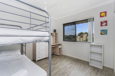 Oceania Beach Paradise - Australian Directory 3