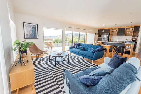 Beach House XIV - Australian Directory 7