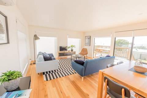 Beach House XIV - Australian Directory 6