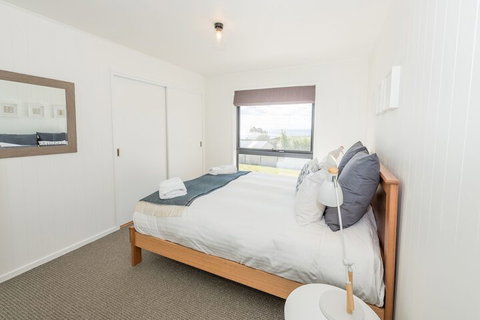 Beach House XIV - Australian Directory 5