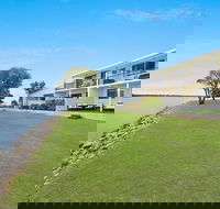 Peninsula Court 5 - Australian Directory