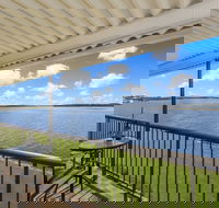 Peninsula Court 6 - Australian Directory