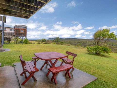 Dilkara Breathtaking Ocean Views - Australian Directory 2