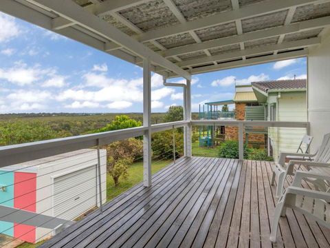 Dilkara Breathtaking Ocean Views - Australian Directory 1