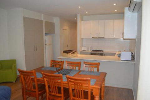 Family Friendly Unit - Australian Directory 6