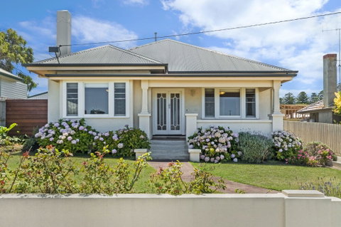 Merri Place - Australian Directory 0