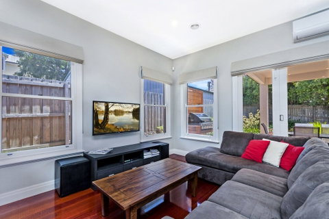 Merri Place - Australian Directory 1