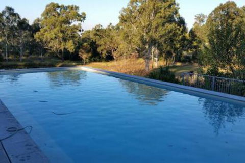 Lawson Retreat - Australian Directory 6