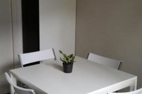 Lawson Retreat - Australian Directory 3