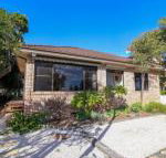 A Reflection on the Lake - Australian Directory