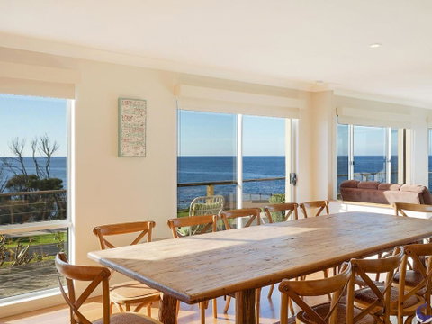 106 Ocean Parade Dalmeny - Australian Directory 2