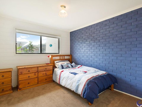 106 Ocean Parade Dalmeny - Australian Directory 4