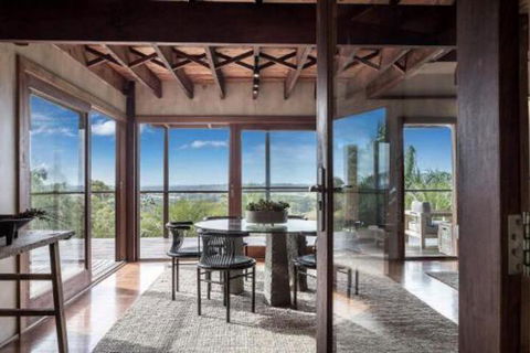 Eastern Rise Main House - Australian Directory 4