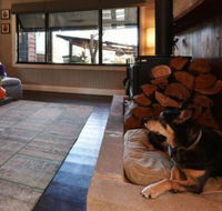 Millfield Eco Lodge with views  inside / outside hangouts - Australian Directory