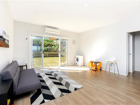 High Tide Wallaroo Beachfront Property Pet Friendly - Australian Directory 6