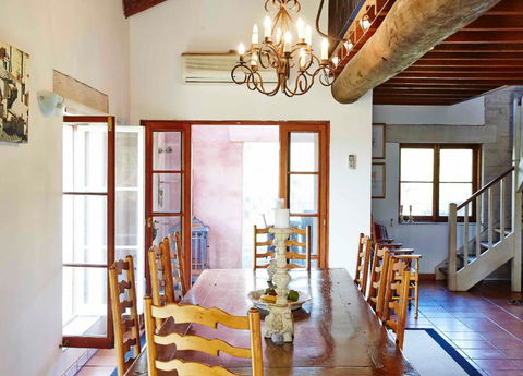 Talits Vineyard Estate - Australian Directory 1
