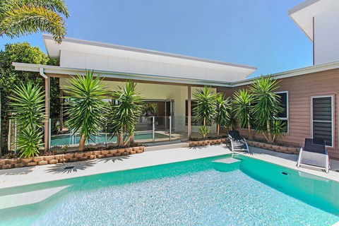 SPLASH At Kingscliff - Australian Directory 4