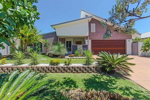 SPLASH At Kingscliff - Australian Directory 1
