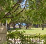 The Beach Retreat - Australian Directory