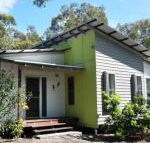 24 Esprit Drive Beach home with open plan living  walking distance to beach - Australian Directory