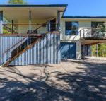 12 Ibis Court Highset beach house with natural bushland gardens  covered decks - Australian Directory
