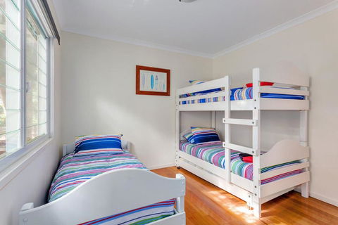 19 Satinwood Natures Retreat With A Bit Of Sandy Feet - Australian Directory 2