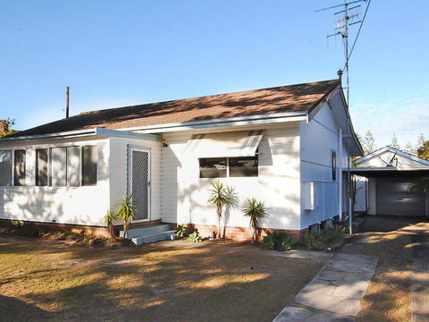 59 Wharf Street Opposite Bowling Club - Australian Directory 3