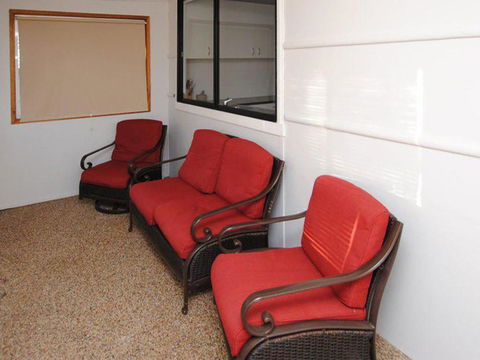 59 Wharf Street Opposite Bowling Club - Australian Directory 2