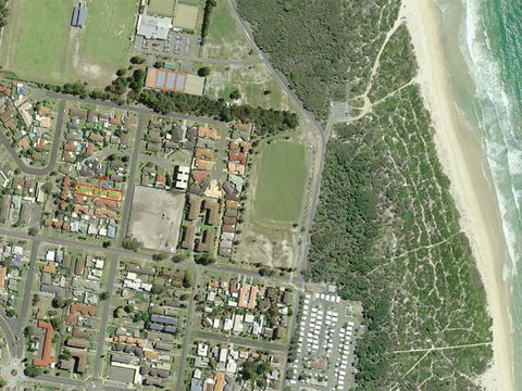 1 / 54 Parkes Airconditioned - Australian Directory 6