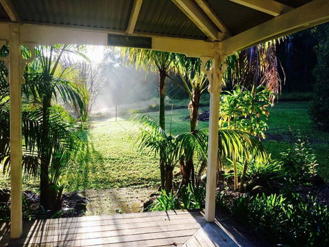 Valleydale Cottage - Australian Directory 6